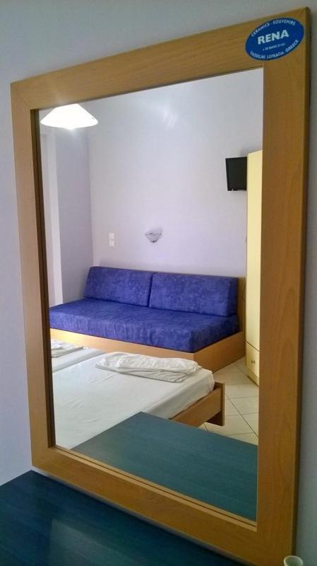 Altina Sea View Apartments 瓦西利基 外观 照片
